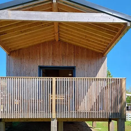 Beautiful In Mach With Wifi And 2 Bedrooms Maché